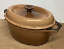 cocotte en fonte beige invicta bon état