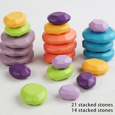 1 jeu d'enfants empilant le