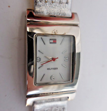 HILFIGER T100187 DAME BRACELET REVERSIBLE GRIS OU DORE,STOCK MANIPULE,B FONCTION