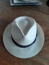 Chapeau Stenson origine etat