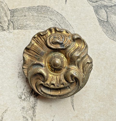 Ancien cache clou forme rosace - cache,
