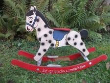 cheval à bascule ancien