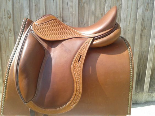 Selle cuir sculpture - selle,