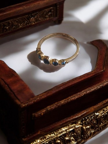 Bague fantaisie vintage dorée