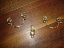 poignées (anciennes) en