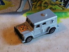 majorette : bank security 