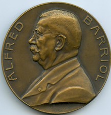 Alfred Barriol Auteur Médaille uniface par Vernon 1934