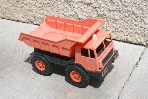 Jouet ancien camion - camion, mob