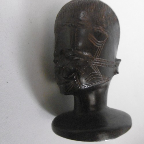 Petite tete femme africaine - tete,
