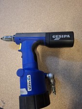 riveteuse Pneumatiques Taurus