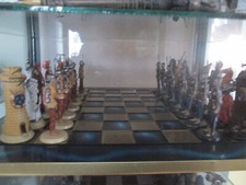 JEU D'ECHECS -  - Figurines en plomb