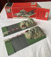 JOUEF HO : PASSAGE A NIVEAU