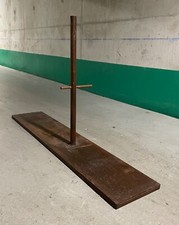 Socle support en métal rouillé pour animal de manège forain Bayol Hübner Orton