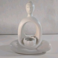 PartyLite 8.75" White Zen