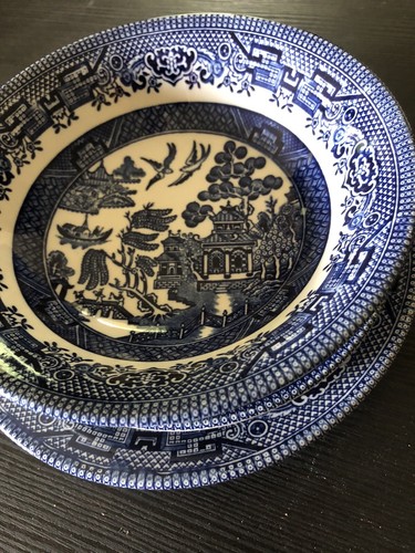 Lot trois assiettes the - de,