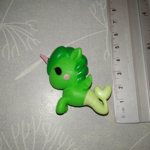 Art toy figurine premium - toy,