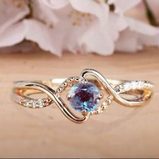 4 CT Simulé Alexandrite & Diamant 3-Stone Fiançailles Bague or Jaune Plaqué