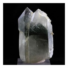 Quartz fantôme. 290.0 ct. Les
