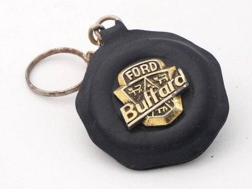 Porte clés ancien keychain - porte,