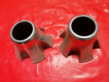 LOT DE 2 ENJOLIVEURS DE ROUE OCCASION POUR 4X4 DE MODELE INCONNU ANNEES 80/90