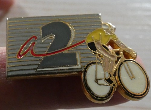 Pin velo cyclisme - pin's, de