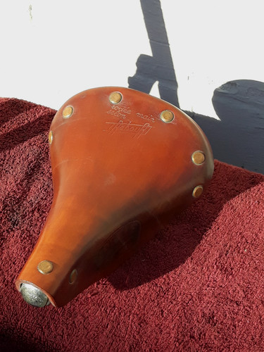 Ideale saddle type - n., 92