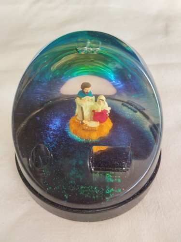 Vintage boule neige - boule, creche