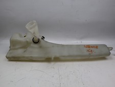 Reservoir lave-glace avant