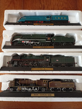 lot de quatre locomotives