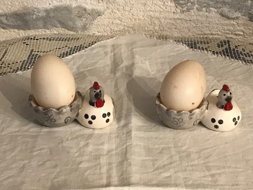 Duo coquetiers poules - de, "poules"
