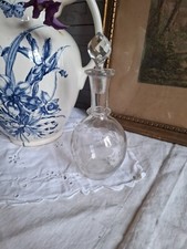 FLACON CARAFE A LIQUEUR  GRAVE