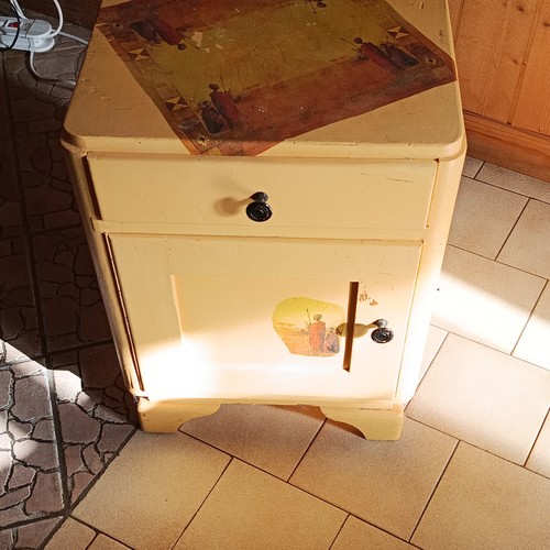 Table chevet beige - table, bois