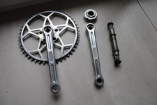 pédalier stronglight LV