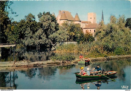 Carte postale nemours - 77,