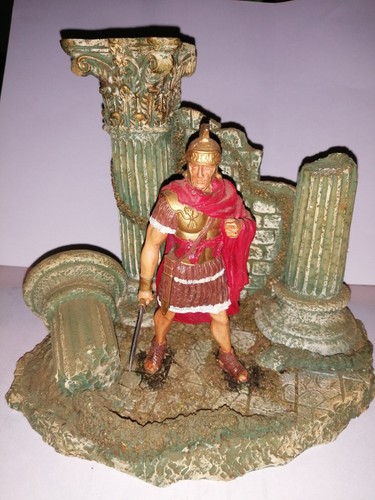 Figurine centurion romain avec - figurine,