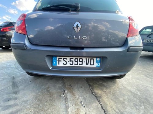 Pare choc arriere renault - choc,