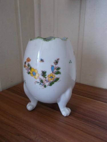 Vase jardiniere oeuf
