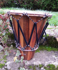 TAM-TAM TAMBOUR DJEMBÉ -