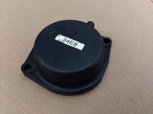 Chapeau couvercle carburateur - couvercle,
