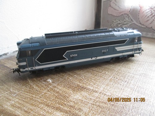 169 locomotive diesel - locomotive,