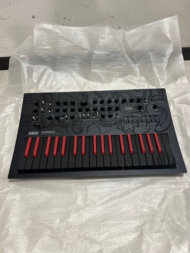 Synthétiseur korg minilogue - synthétiseur,
