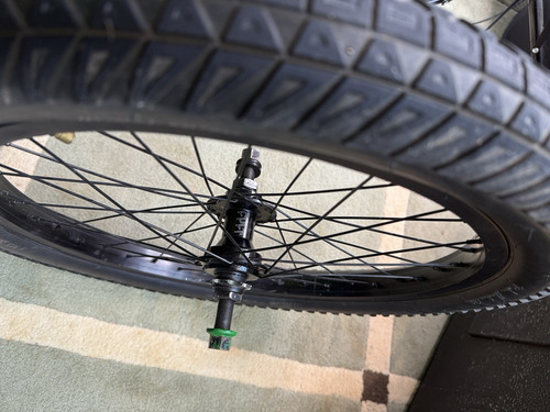 Cult gateway bmx rear - , in