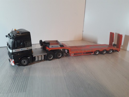 Porte engin mercedes - 6*4, +