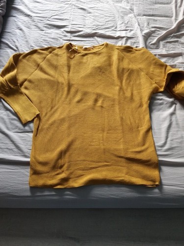 Pull oversize moutarde