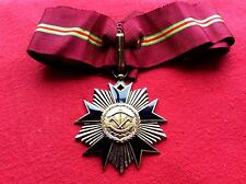  ORDRE NATIONAL DE LA REPUBLIQUE DU DAHOMEY.EN ARGENT MASSIF VERMEIL 