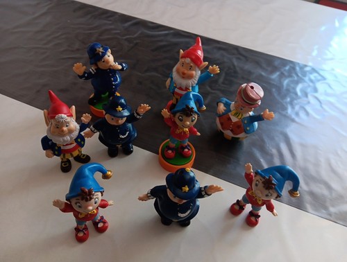Lot figurines oui - de, oui-oui