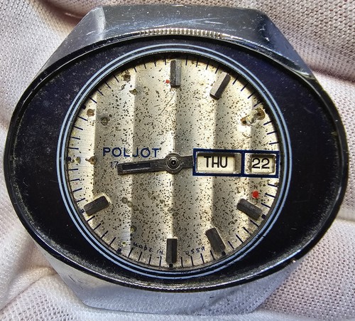 Poljot stadium calendar montre - poljot,