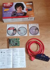 Solution de capture et montage vidéo Pinnacle Studio AV/DV Deluxe