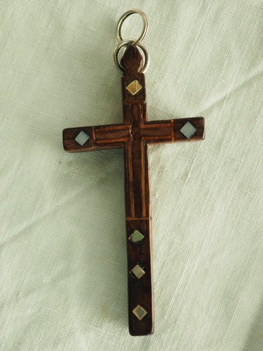 Croix pendentif ancien bois - pendentif,