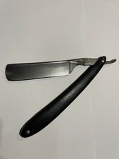 ANCIEN RASOIR COUPE CHOU BARBOTEAU BARBEZIEUX   (N°8)